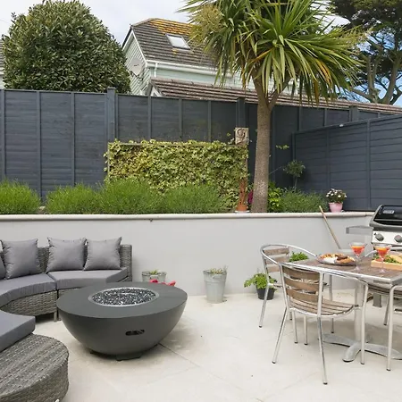 Willows Holiday home